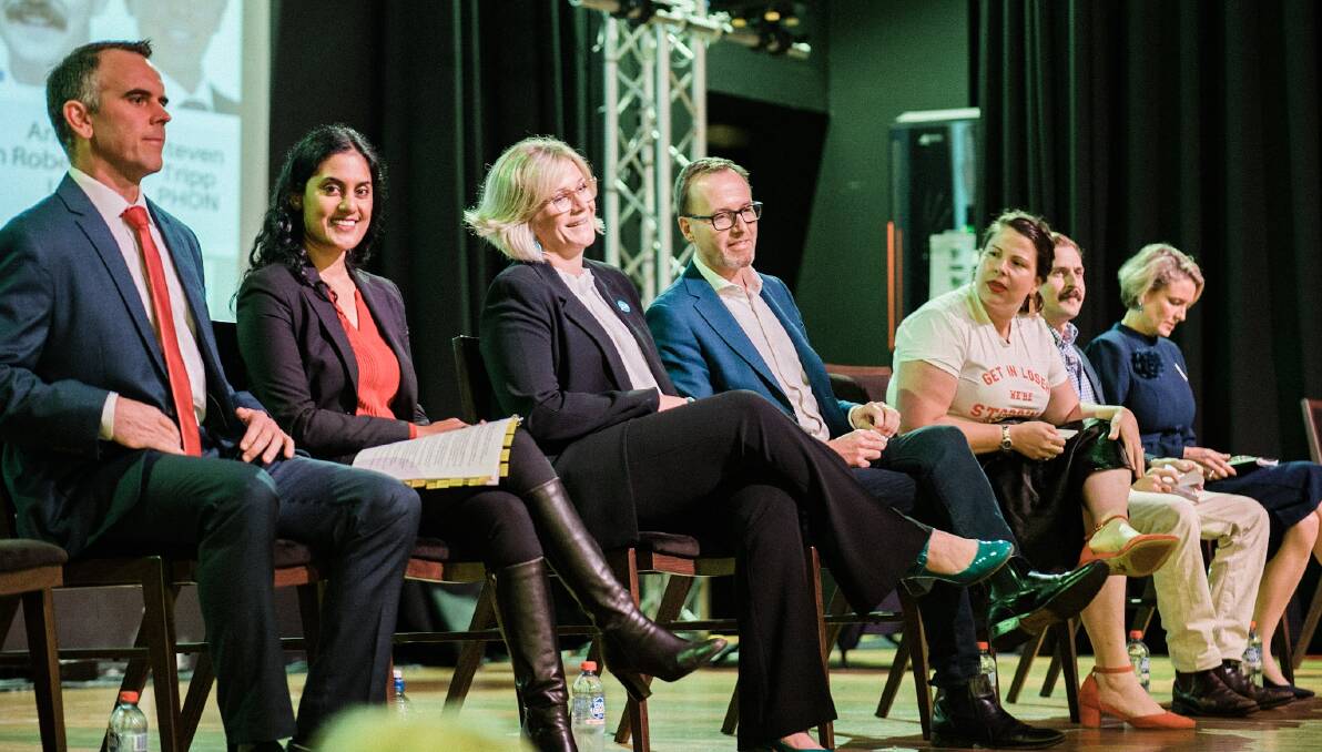 FORUM: Steven Tripp (One Nation), Dr Shireen Morris (Labor), Zali Steggall (independent), David Shoebridge (Greens), Kristyn Glanville (Greens), Andrew Robertson (UAP) and Katherine Deves (Liberal) at the Warringah candidates forum on Thursday. Picture: Supplied
